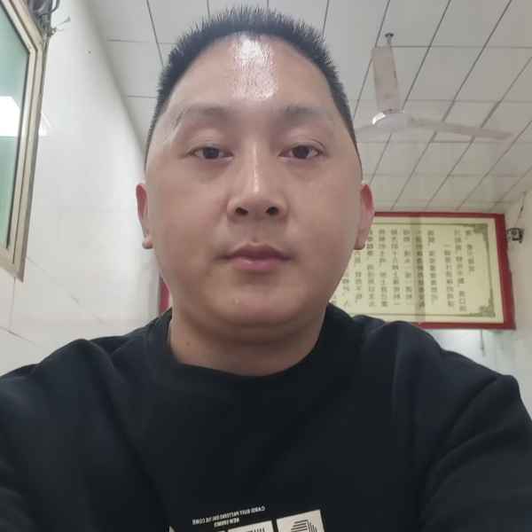 陕西35岁单身帅哥真诚找对象-云浮相亲网