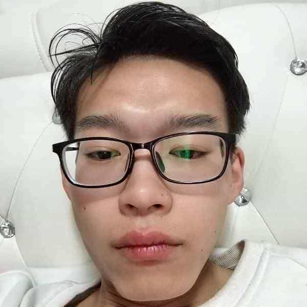 23岁岁河南单身帅哥 - 云浮吉缘网
